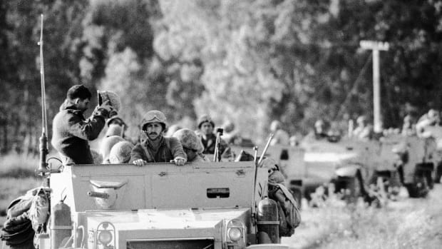 israeli-convoy-during-six-day-war