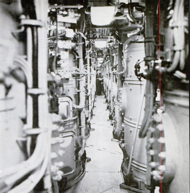 Polaris A3 Deploys in Atlantic and Pacific (ALL HANDS&nbsp;1965)