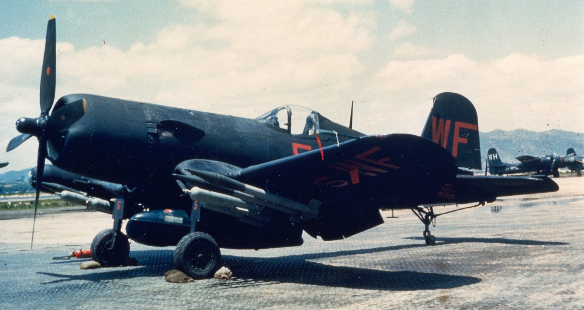 koreaF4U-5NL